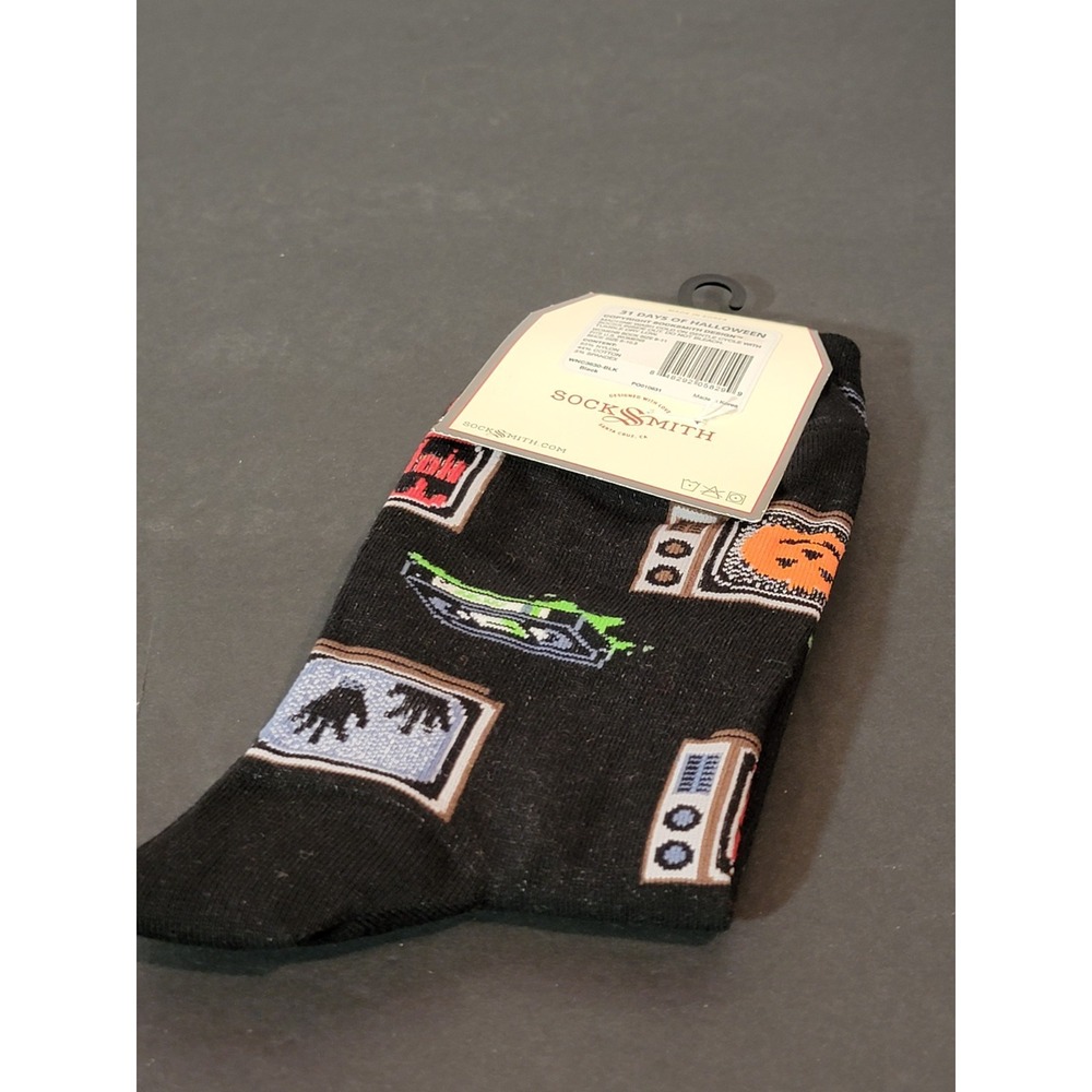 Socksmith VHS Tape Horror Retro Crew Socks Novelty Halloween Women's Size 9-11 - Picture 4 of 5